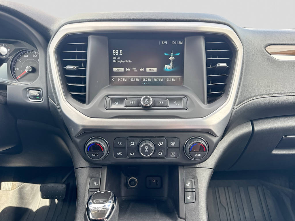 Thumbnail: 2017 GMC Acadia - 14