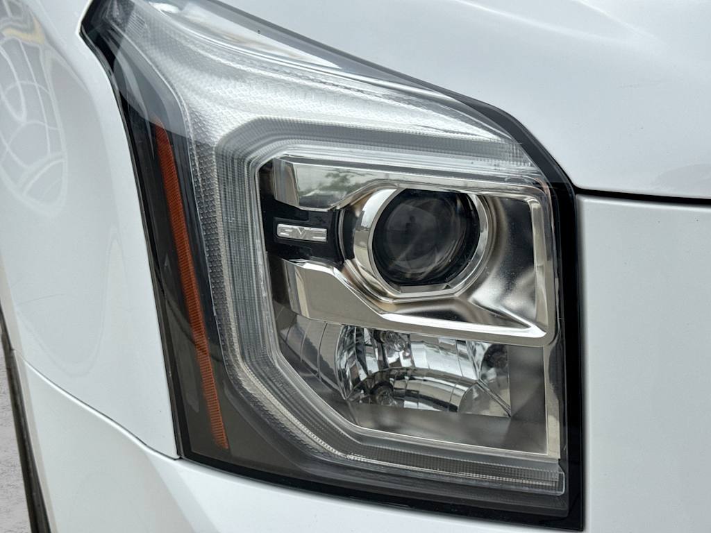 Thumbnail: 2020 GMC Yukon - 23