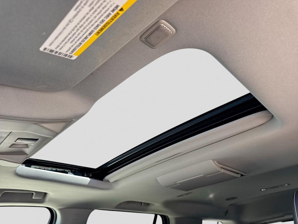 Thumbnail: 2016 GMC Yukon - 26