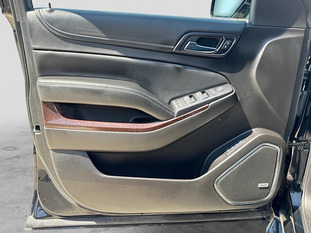 Thumbnail: 2016 GMC Yukon - 36