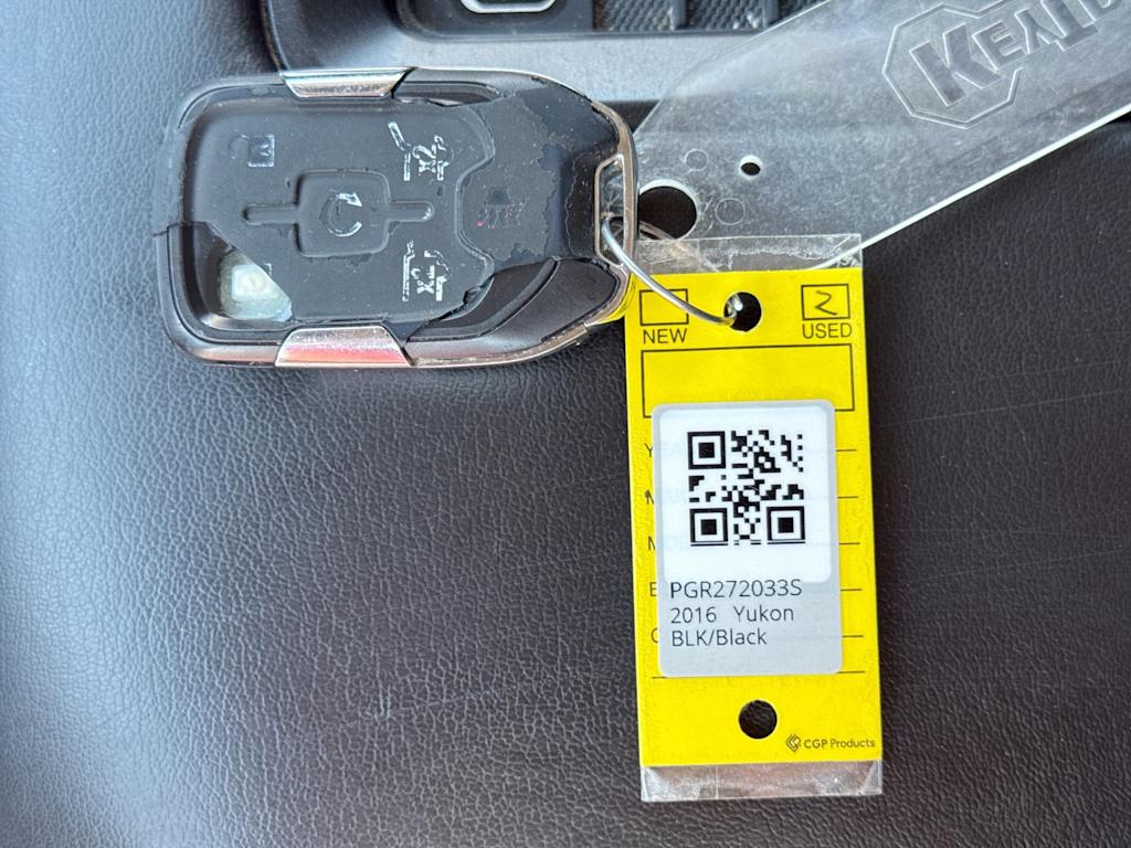 Thumbnail: 2016 GMC Yukon - 17