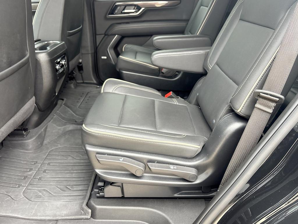 Thumbnail: 2025 GMC Yukon - 25