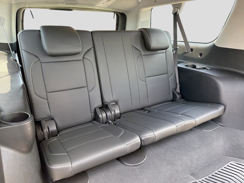 Thumbnail: 2019 GMC Yukon XL - 28