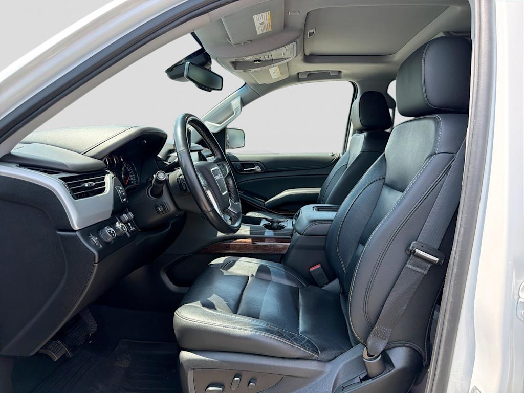 Thumbnail: 2019 GMC Yukon XL - 11