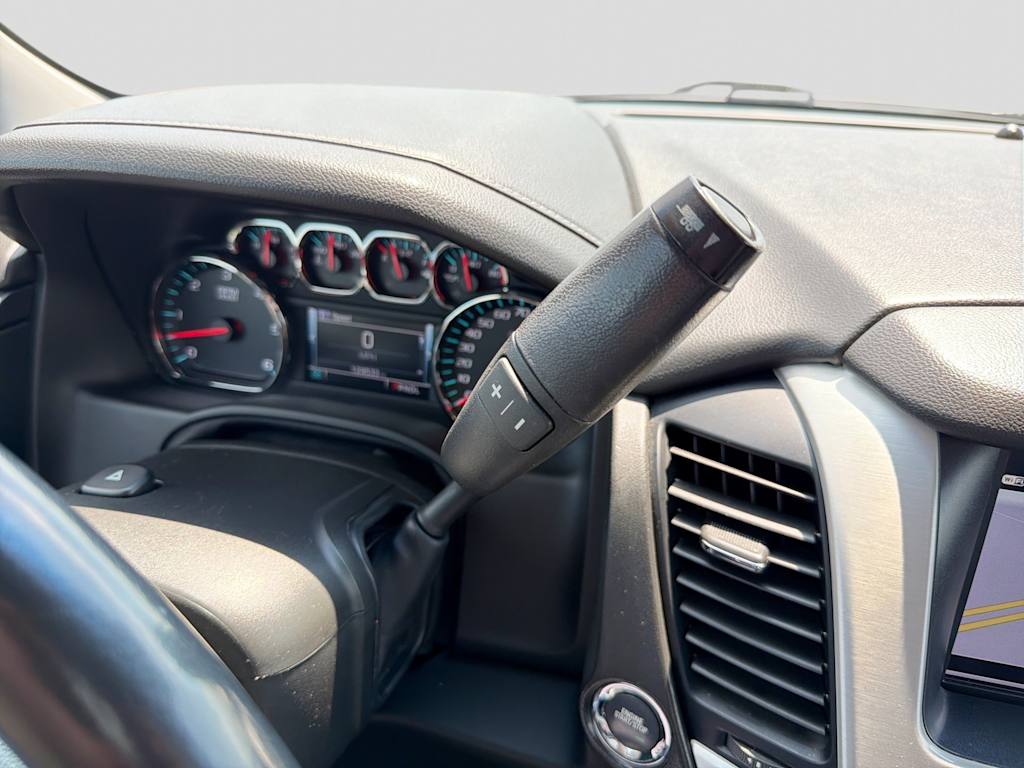 Thumbnail: 2019 GMC Yukon XL - 37