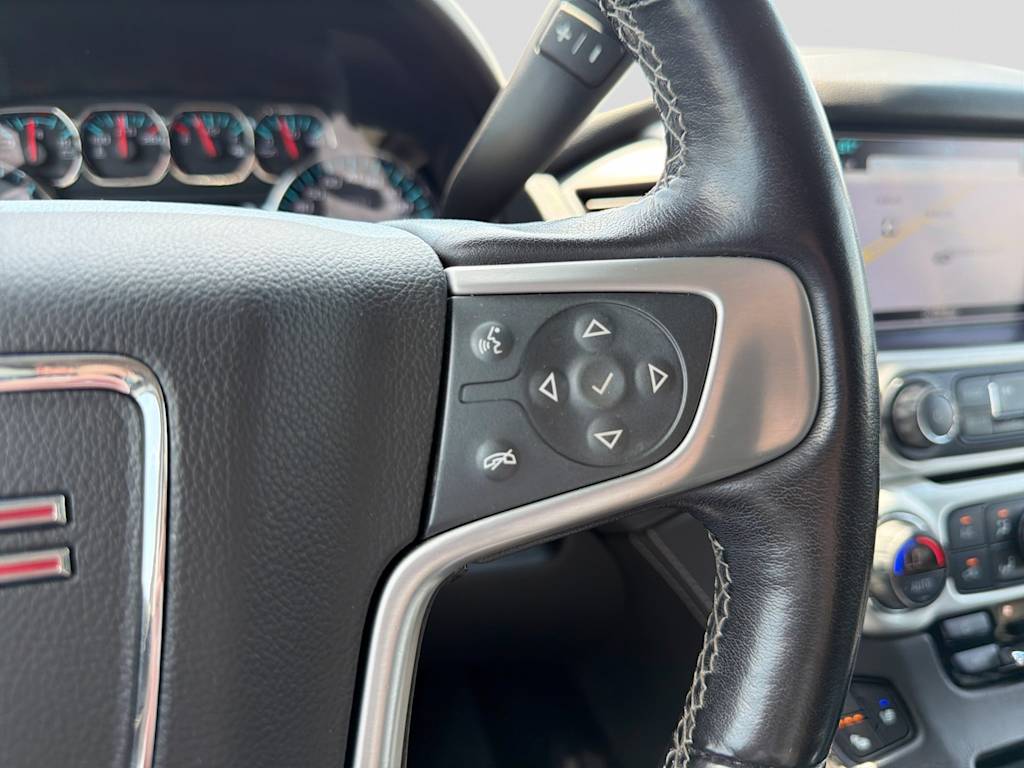 Thumbnail: 2019 GMC Yukon XL - 32