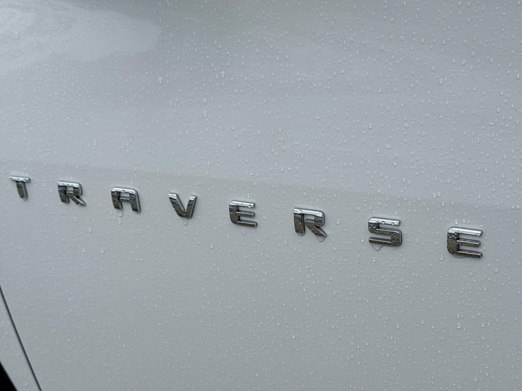 Thumbnail: 2023 Chevrolet Traverse - 24