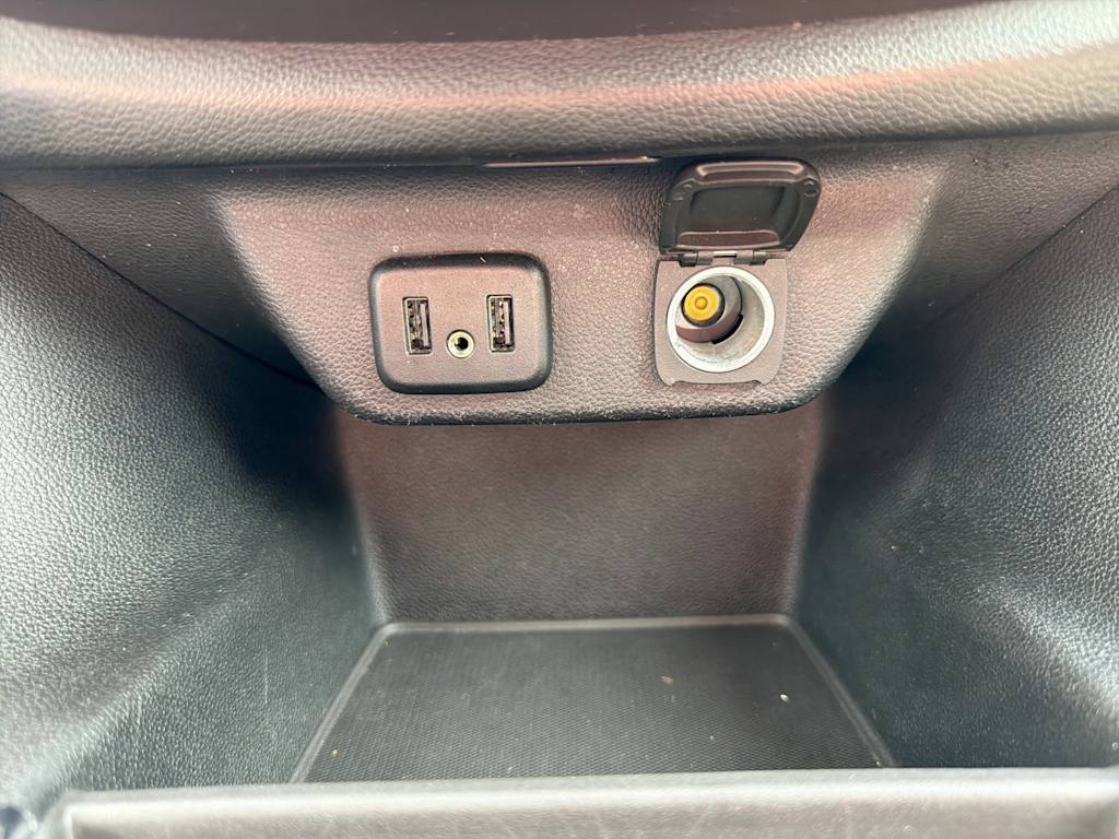 Thumbnail: 2019 Chevrolet Traverse - 35