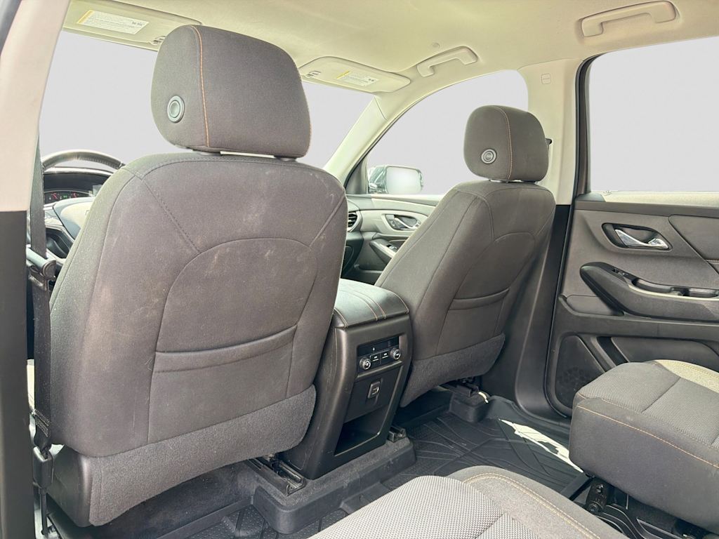 Thumbnail: 2019 Chevrolet Traverse - 12