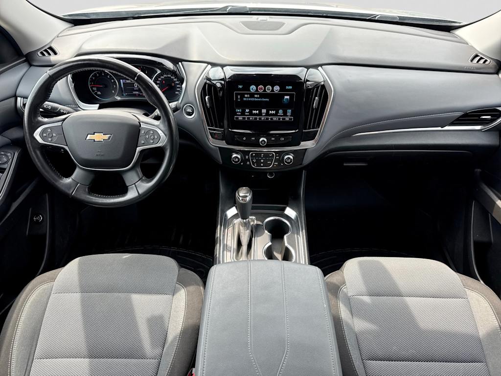 Thumbnail: 2018 Chevrolet Traverse - 9