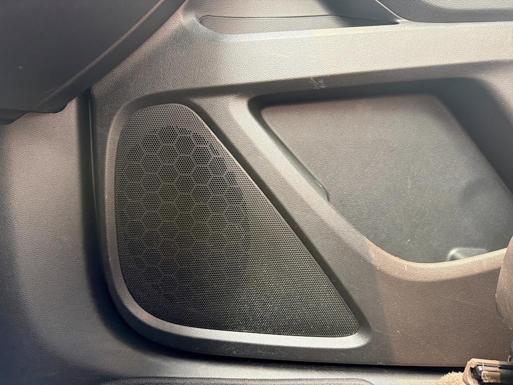 Thumbnail: 2020 Chevrolet Traverse - 34