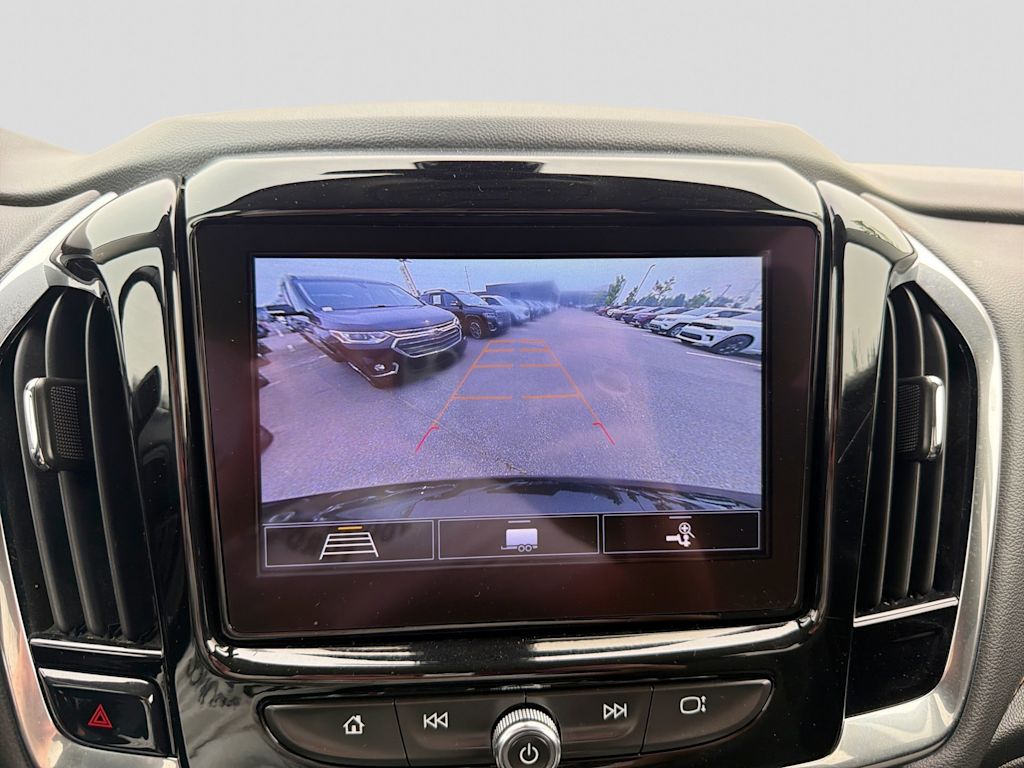 Thumbnail: 2020 Chevrolet Traverse - 33