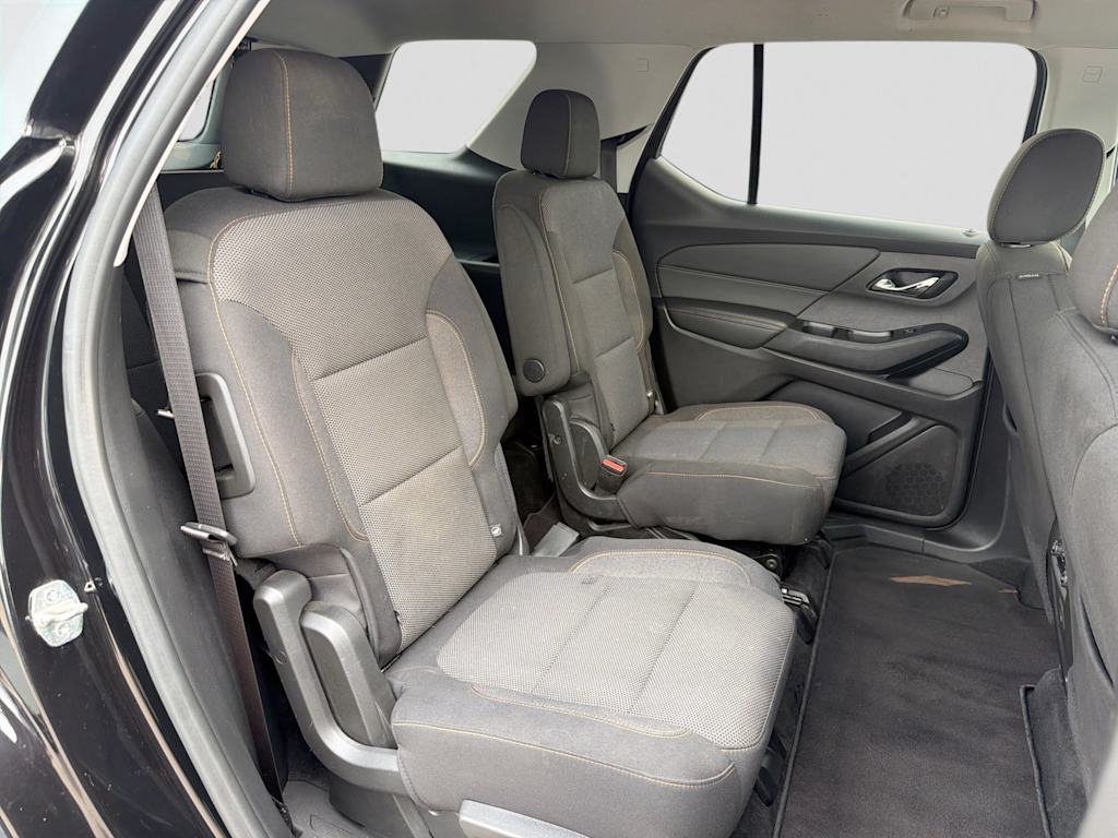 Thumbnail: 2020 Chevrolet Traverse - 26