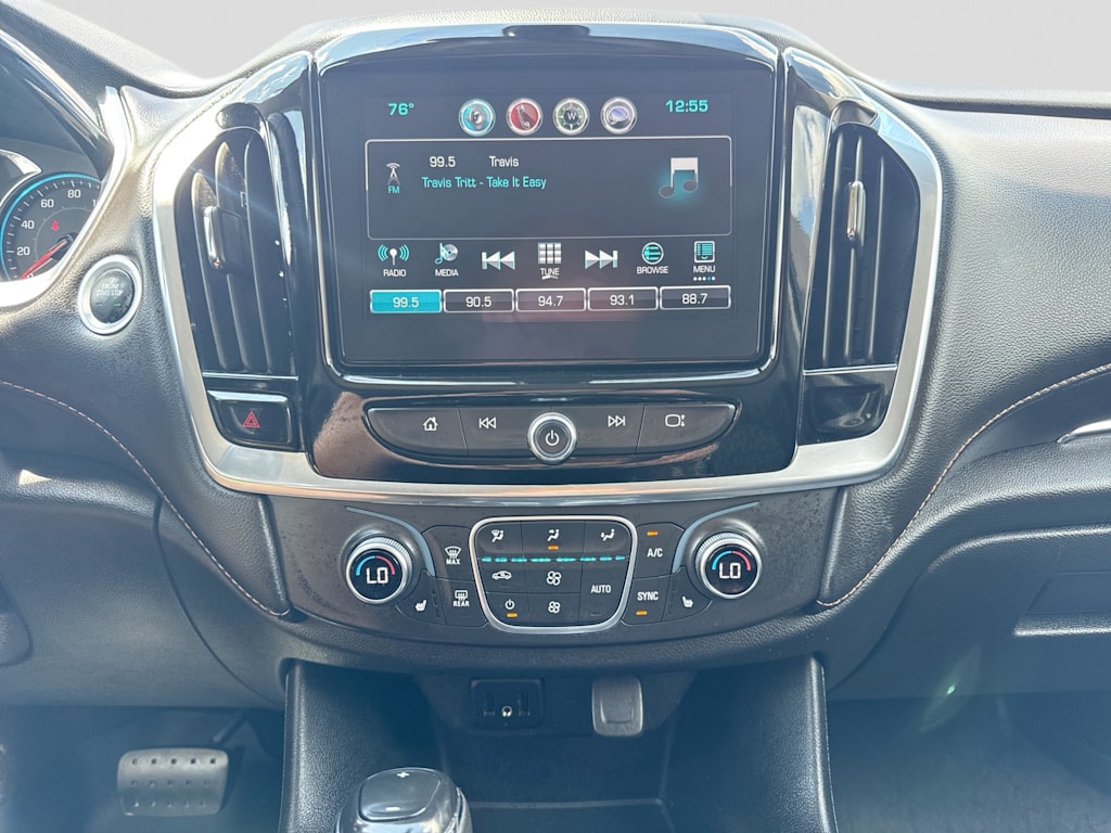 Thumbnail: 2019 Chevrolet Traverse - 13