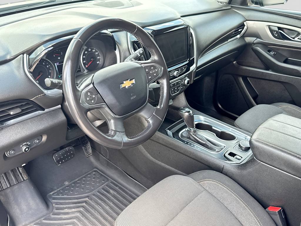 Thumbnail: 2019 Chevrolet Traverse - 2