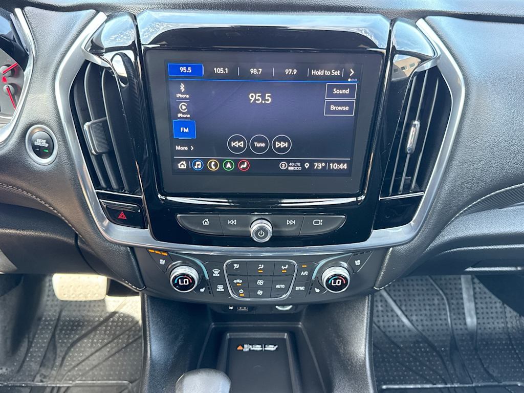 Thumbnail: 2023 Chevrolet Traverse - 14