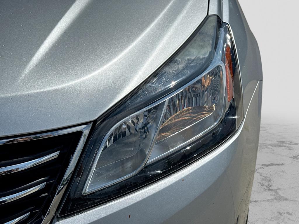 Thumbnail: 2014 Chevrolet Traverse - 21