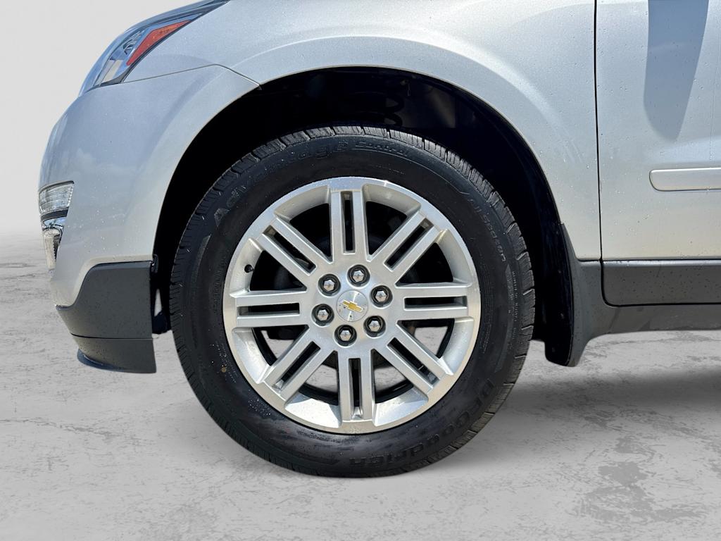 Thumbnail: 2014 Chevrolet Traverse - 7
