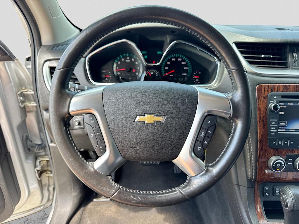 Thumbnail: 2014 Chevrolet Traverse - 12