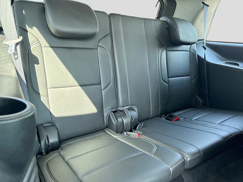 Thumbnail: 2018 Chevrolet Tahoe - 29