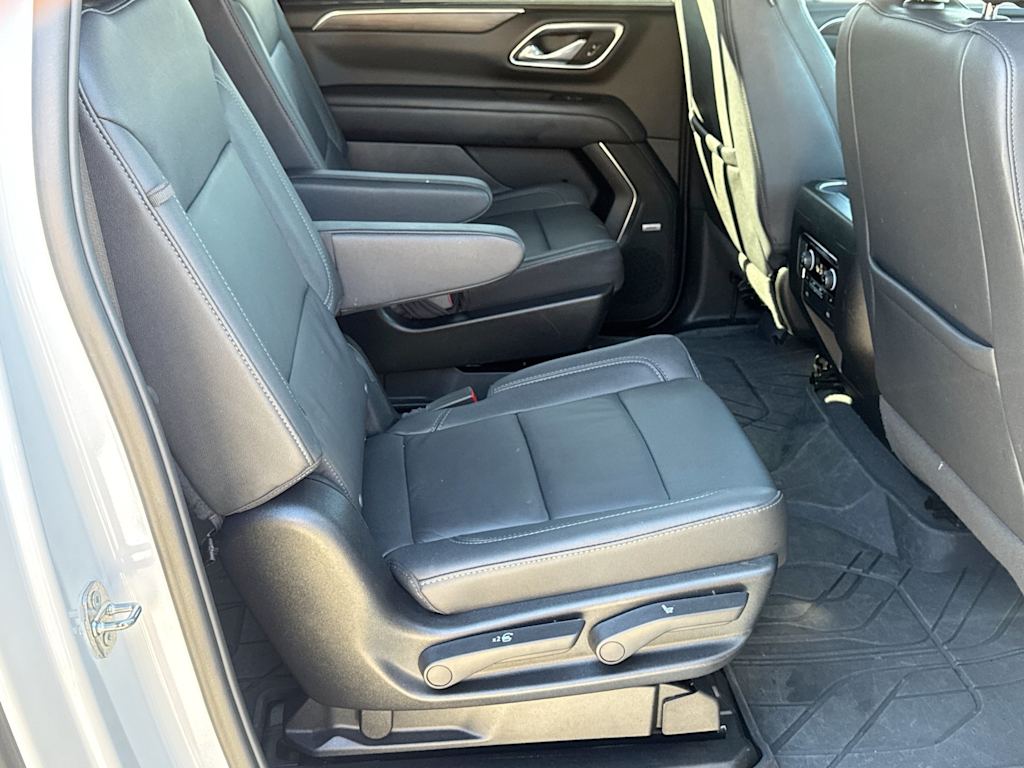 Thumbnail: 2024 Chevrolet Suburban - 11