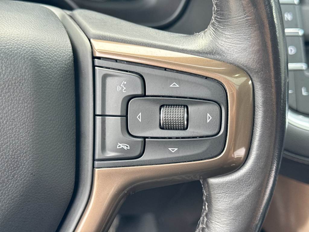 Thumbnail: 2021 Chevrolet Suburban - 32