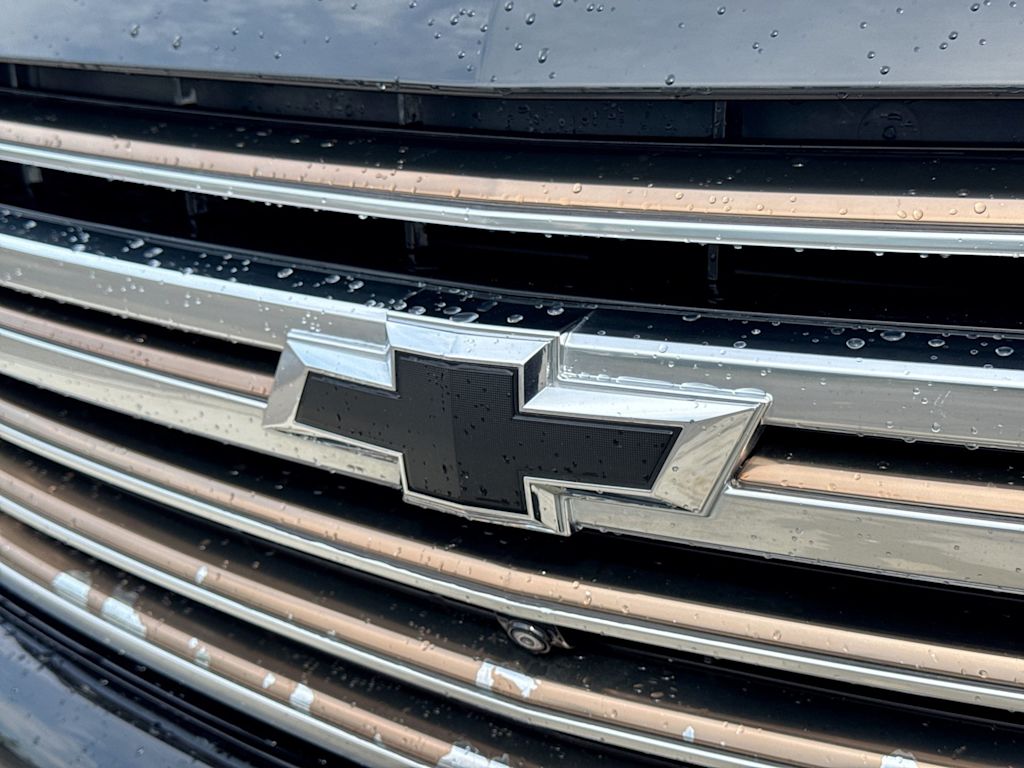 Thumbnail: 2021 Chevrolet Suburban - 6