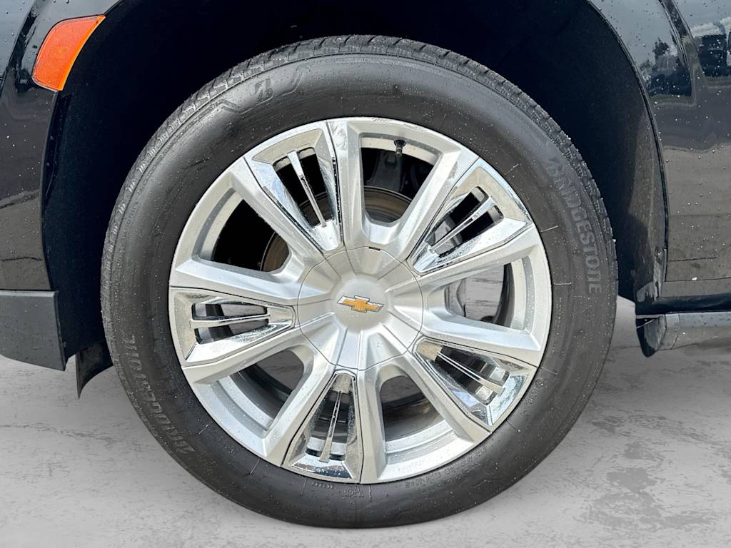 Thumbnail: 2021 Chevrolet Suburban - 7