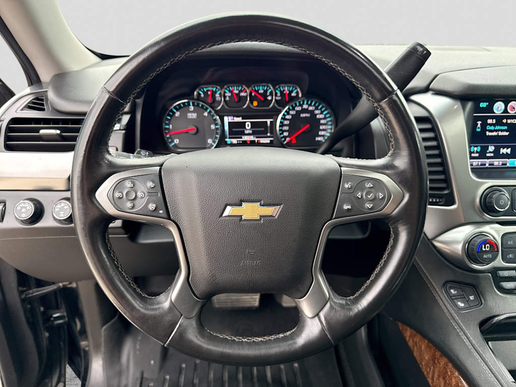 Thumbnail: 2016 Chevrolet Suburban - 13