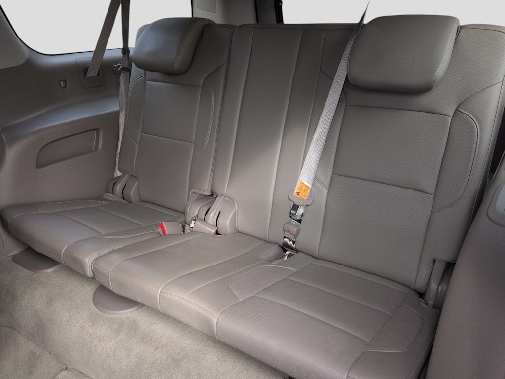 Thumbnail: 2015 Chevrolet Suburban - 29