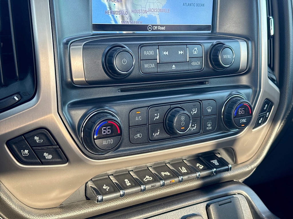 Thumbnail: 2019 GMC Sierra 2500 - 32