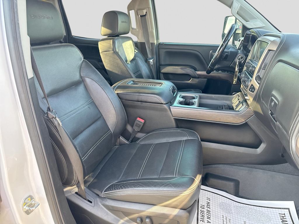 Thumbnail: 2019 GMC Sierra 2500 - 27
