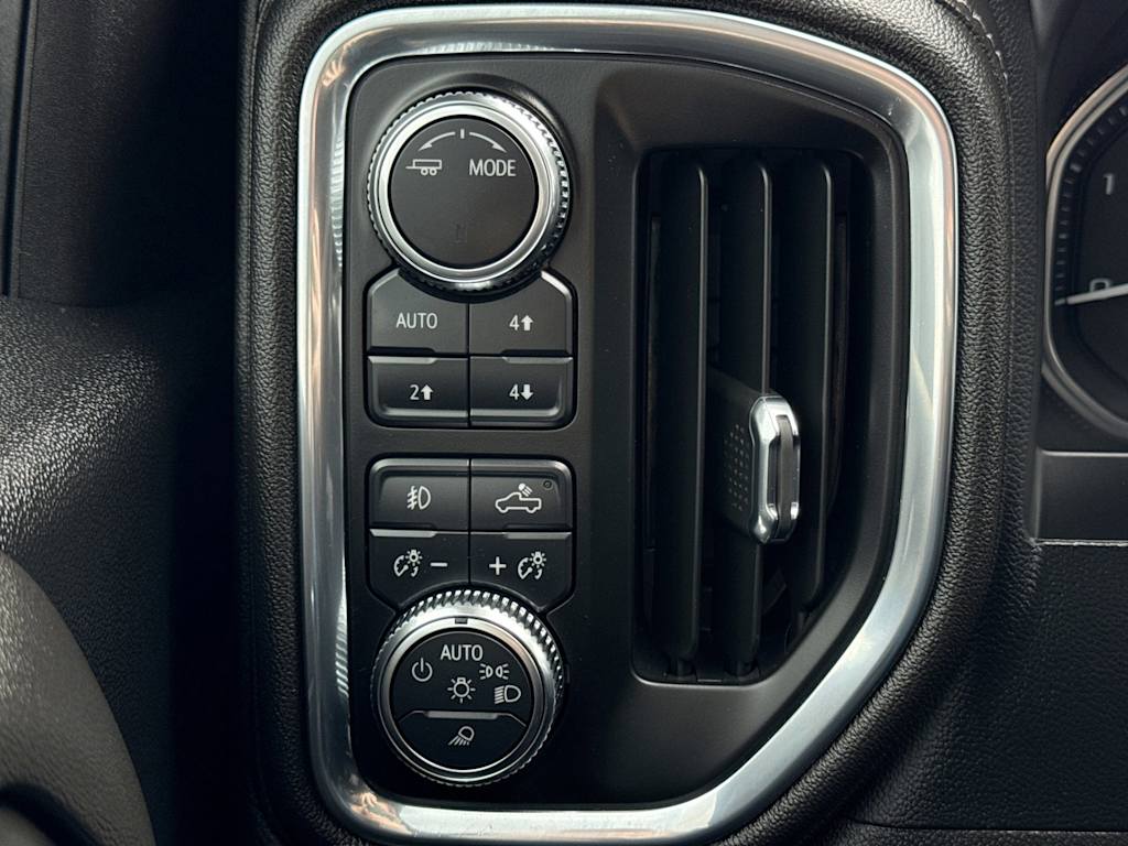 Thumbnail: 2023 GMC Sierra 2500 - 34