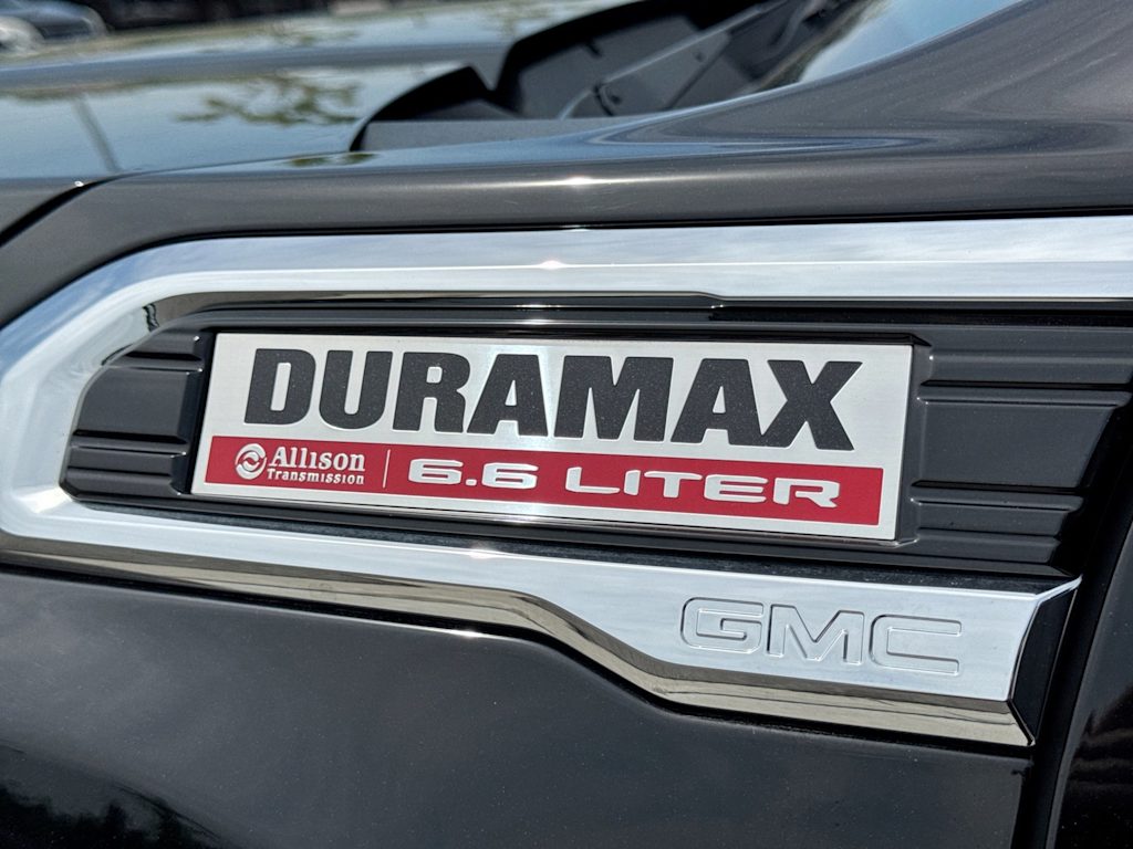 Thumbnail: 2023 GMC Sierra 3500 - 16