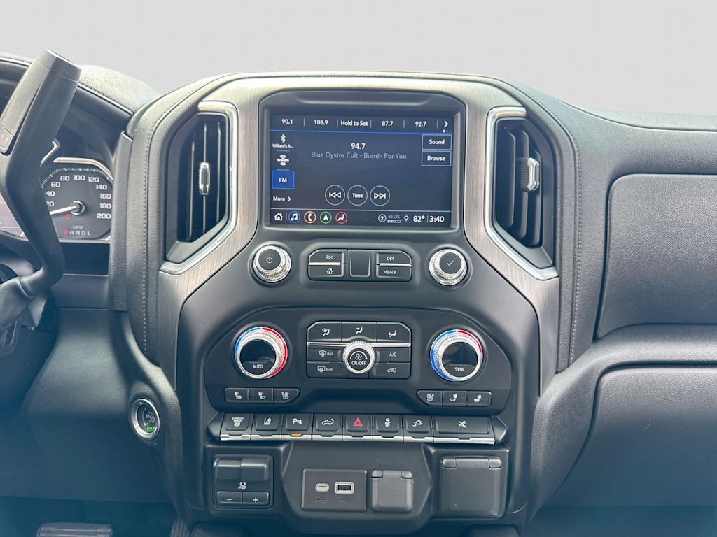 Thumbnail: 2023 GMC Sierra 3500 - 13