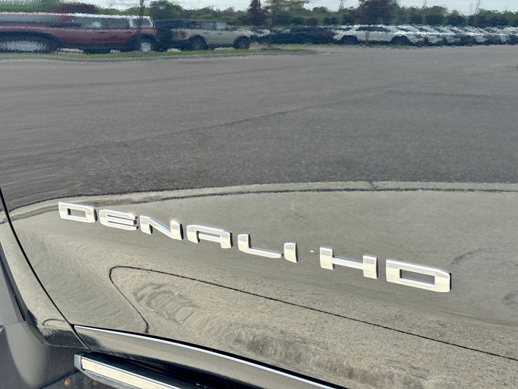 Thumbnail: 2023 GMC Sierra 3500 - 22