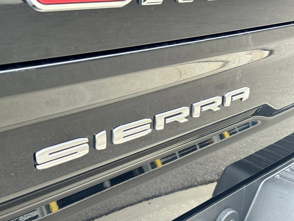 Thumbnail: 2023 GMC Sierra 1500 - 23