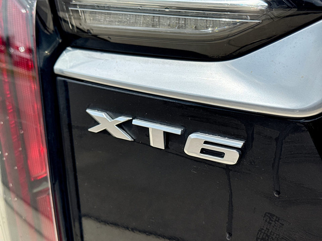 Thumbnail: 2024 Cadillac XT6 - 24
