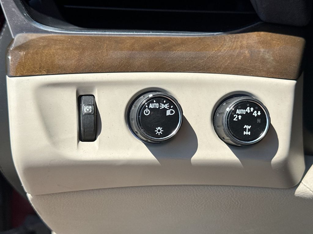 Thumbnail: 2019 Cadillac Escalade - 34