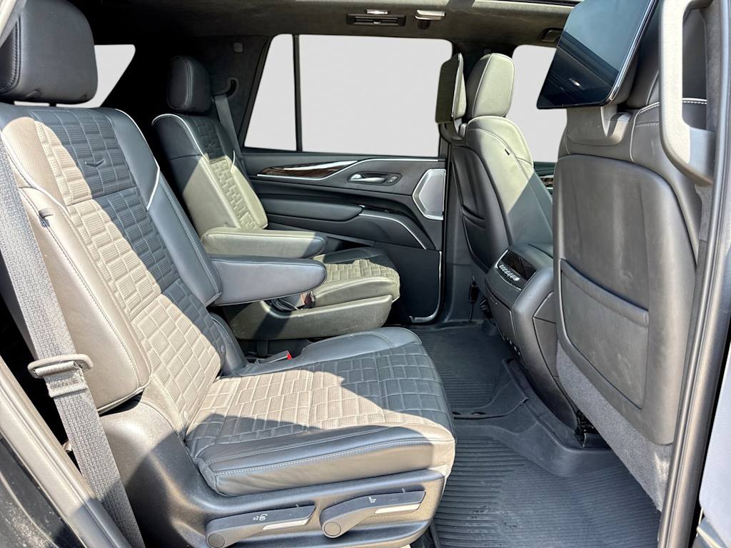 Thumbnail: 2023 Cadillac Escalade - 28