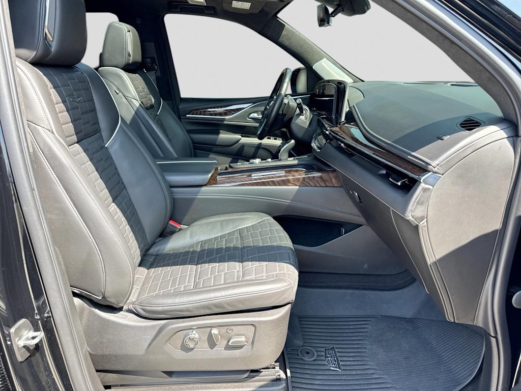 Thumbnail: 2023 Cadillac Escalade - 30