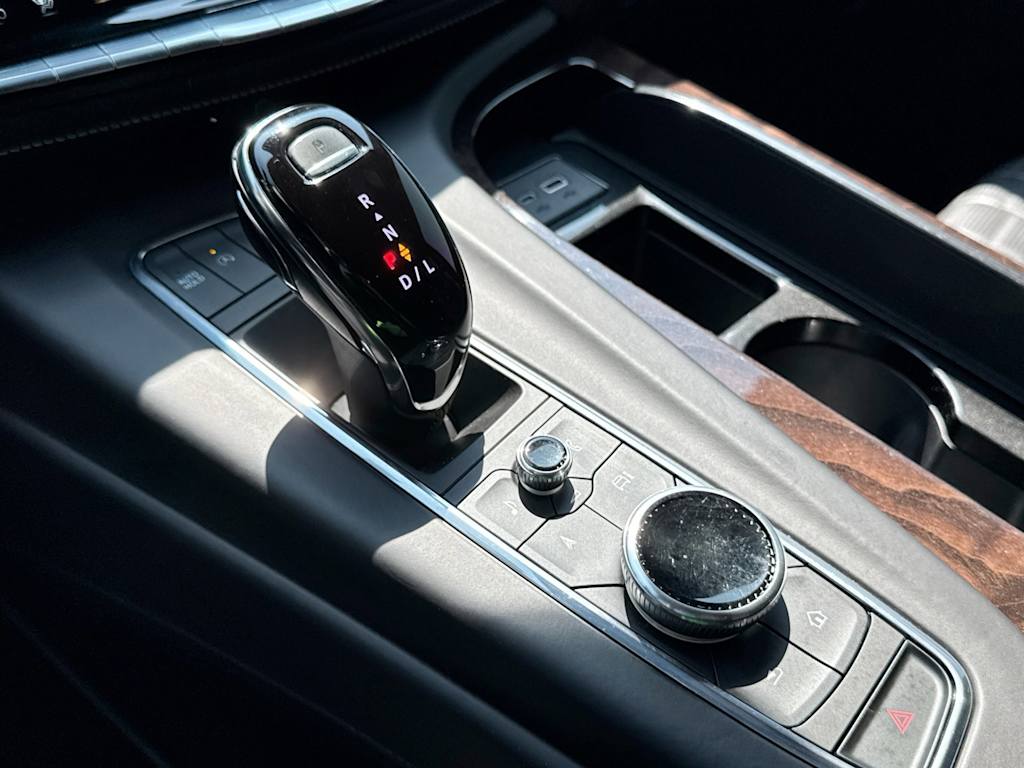 Thumbnail: 2023 Cadillac Escalade - 38