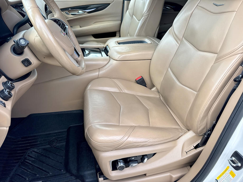 Thumbnail: 2018 Cadillac Escalade - 10