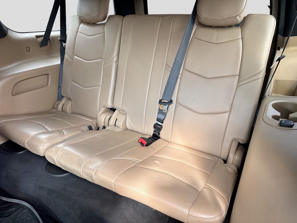 Thumbnail: 2018 Cadillac Escalade - 26