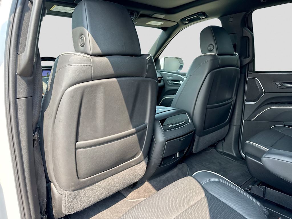 Thumbnail: 2022 Cadillac Escalade - 12