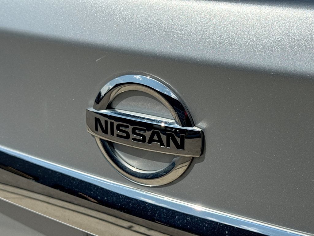 Thumbnail: 2016 Nissan Altima - 6