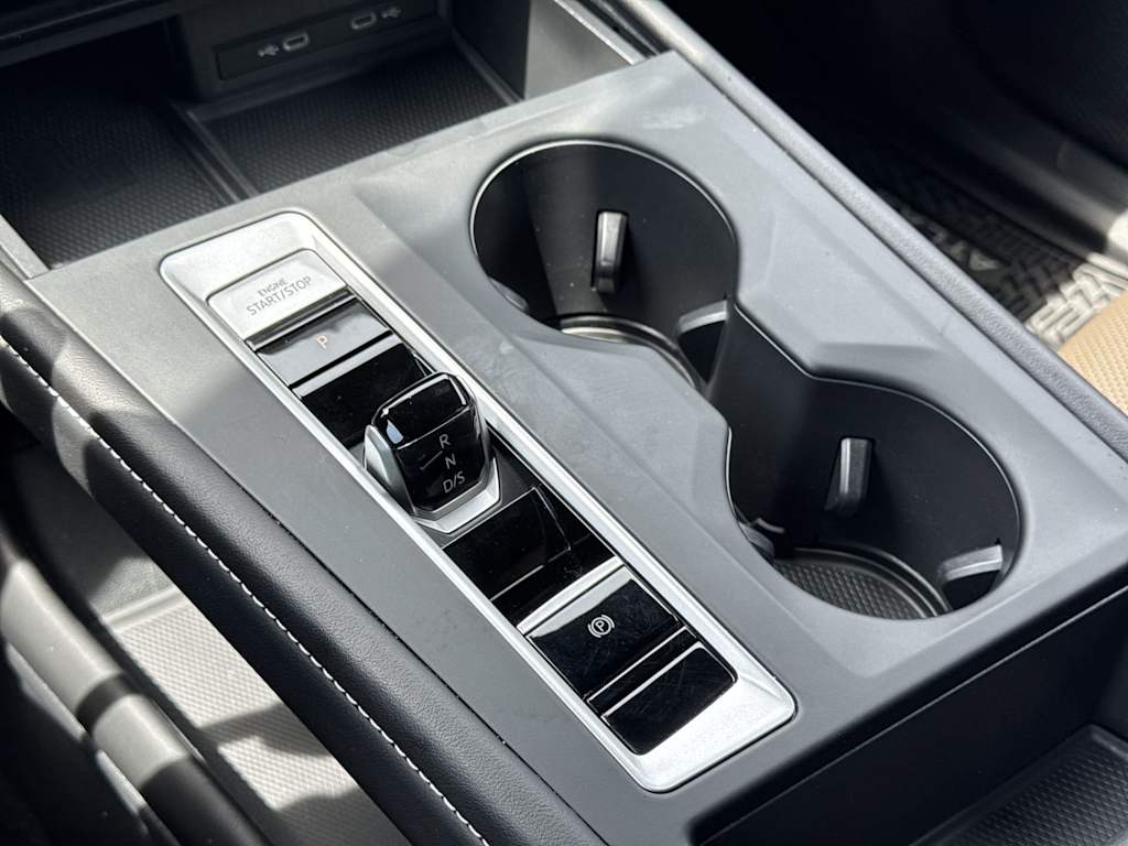 Thumbnail: 2024 Volkswagen Atlas - 15