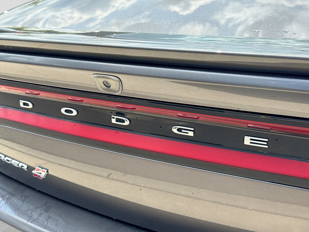 Thumbnail: 2018 Dodge Charger - 23