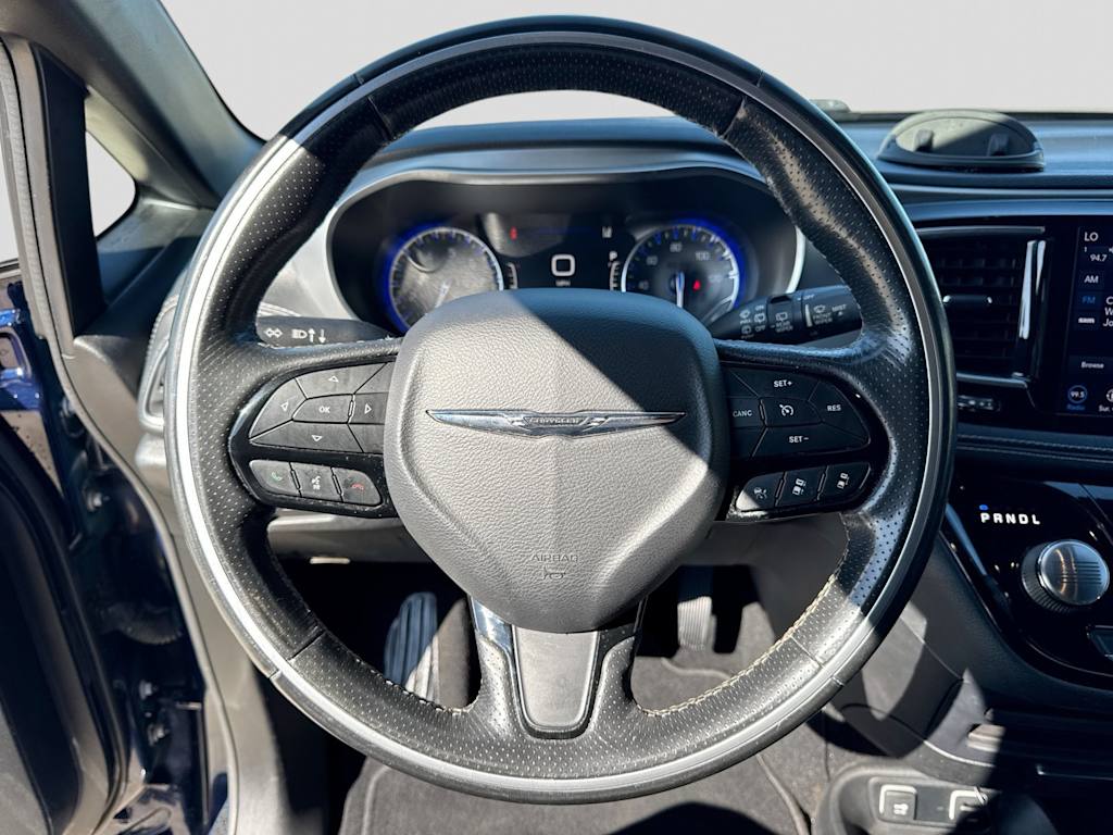 Thumbnail: 2019 Chrysler Pacifica - 13