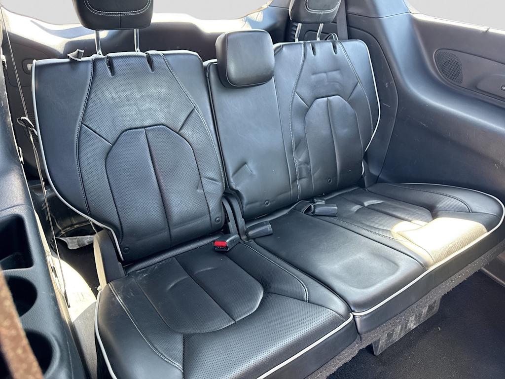 Thumbnail: 2019 Chrysler Pacifica - 28